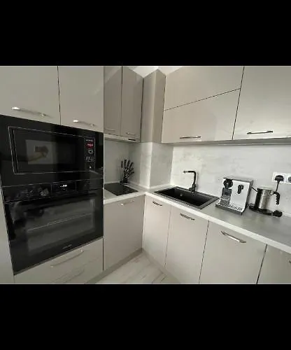 Brand New First Line Sea View 1 Bedroom Μπουργκάς