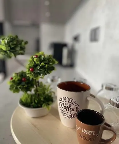 Brand New First Line Sea View 1 Bedroom Appartamento