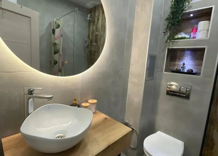 Brand New First Line Sea View 1 Bedroom Διαμέρισμα *