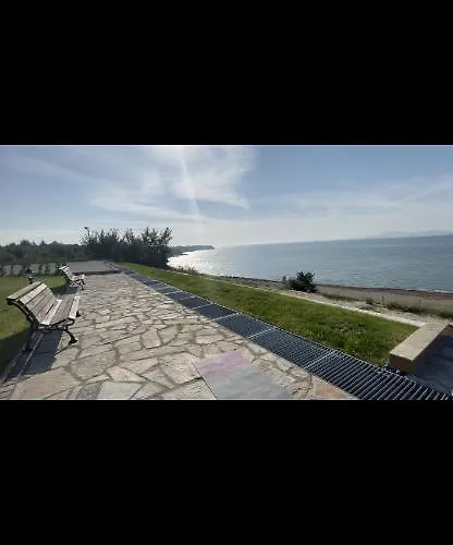 Апартамент Brand New First Line Sea View 1 Bedroom *